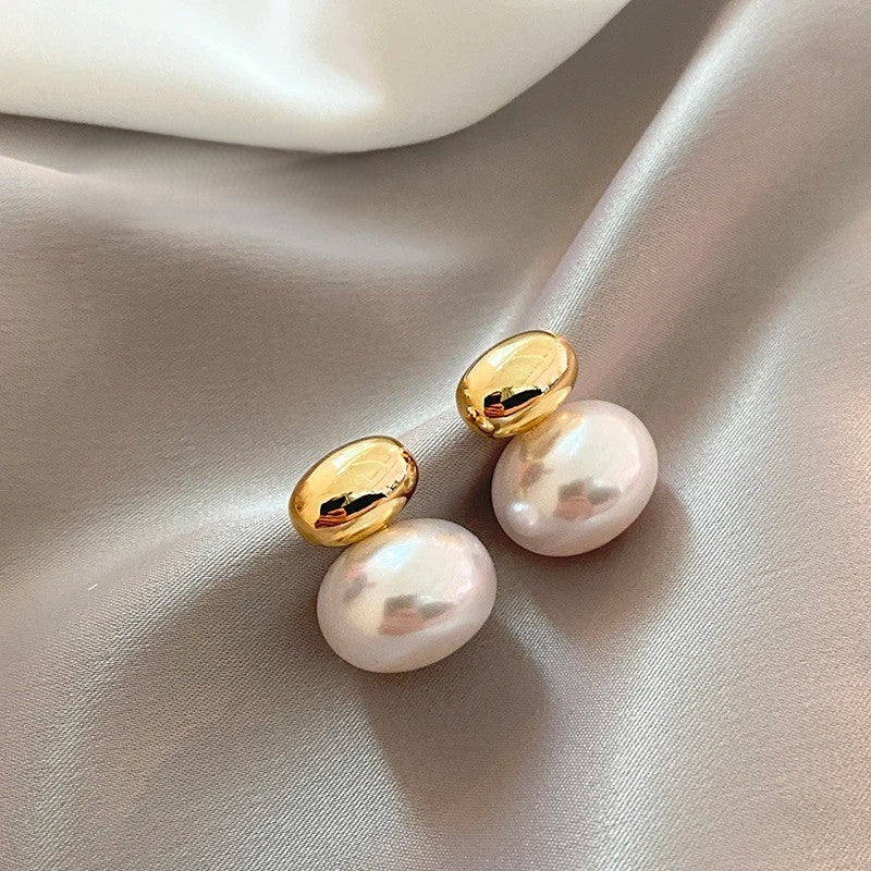 Parisian Pearl - Gold Bean & Flat Pearl Earrings