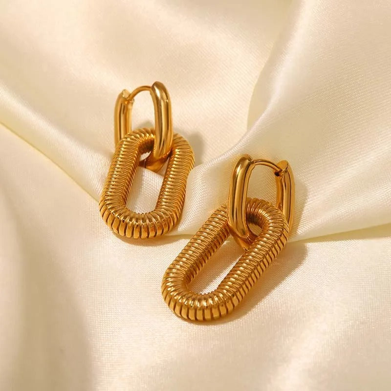 Golden Geometry - Vintage Square Link Earrings