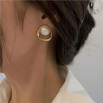 Gold-Plated Pearl Round Stud Earrings